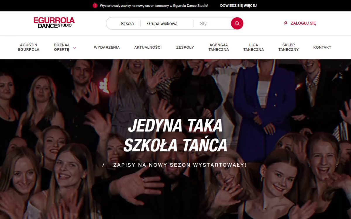 Strona główna egurrola.com: wyszukiwarka kursów (Szkoła, Grupa wiekowa, Styl) nad menu serwisu, widok desktop